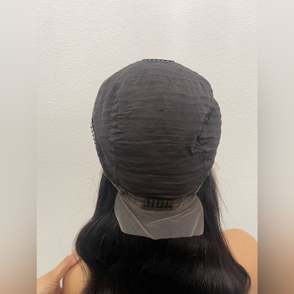 New! Unused! 26” 13x4 Full Frontal Body Wave Lace Front Wigs Human Hair Wig - Picture 10 of 13